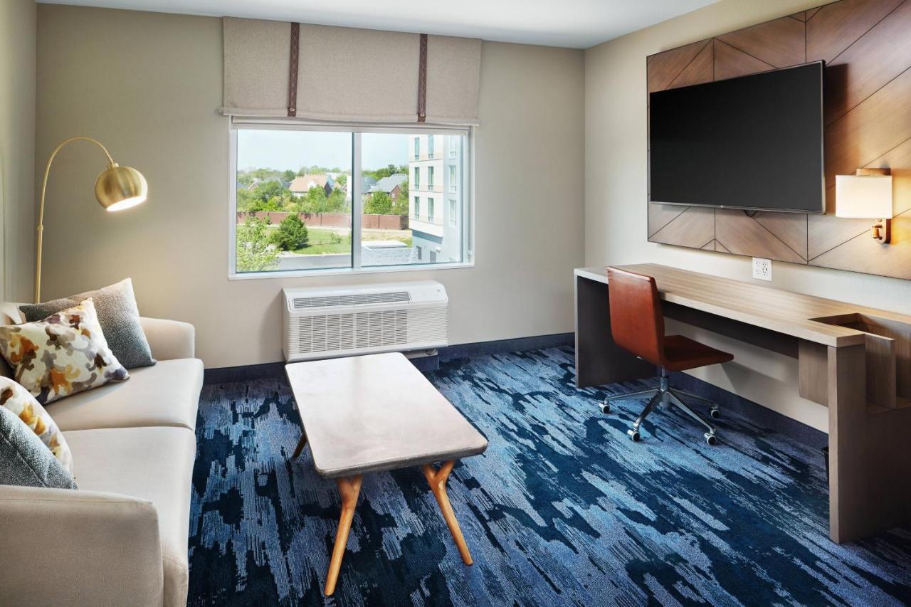 Fairfield Inn & Suites By Marriott Louisville Northeast Екстериор снимка