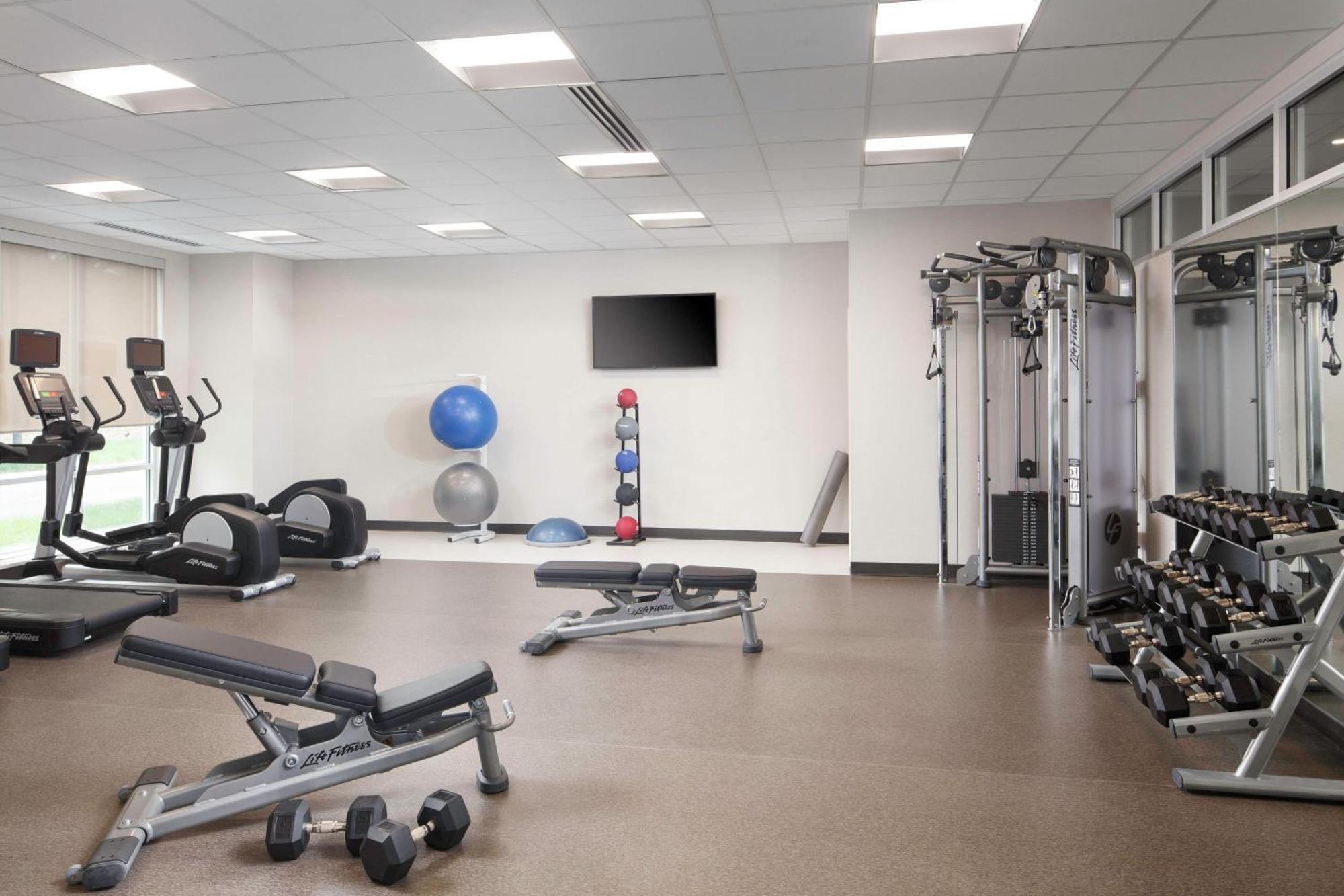 Fairfield Inn & Suites By Marriott Louisville Northeast Екстериор снимка